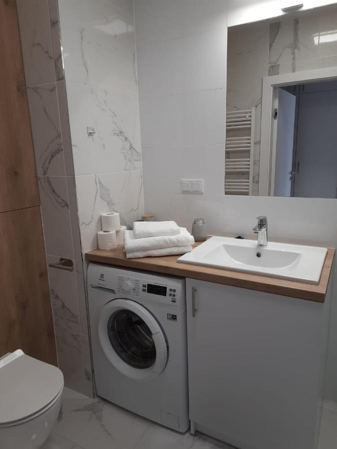 Apartament Na Wyspie Solnej 코워브제크 외부 사진